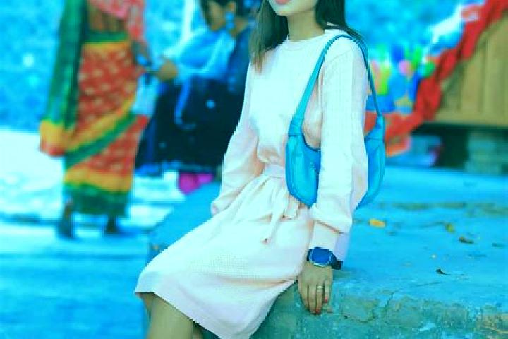 Hannah, 38 — Escort in Jumla, Nepal