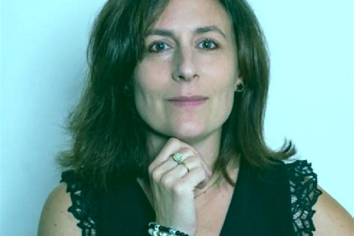 Hannah, 38 — Escort in Louvigny, France