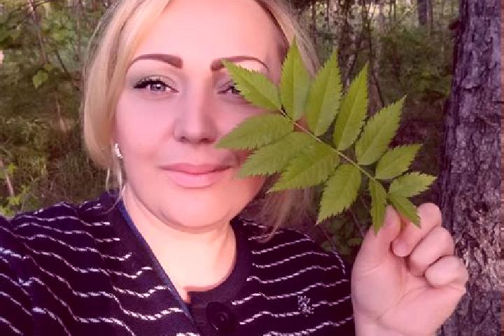 Hannah, 38 — Escort in Poronaysk, Russia