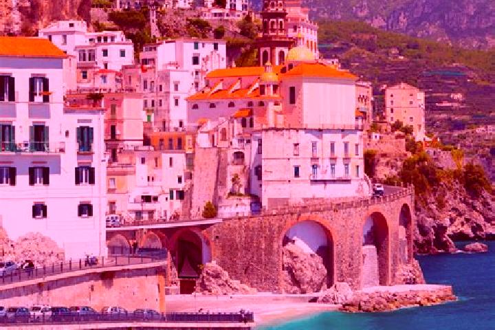 Hannah, 38 — Escort in Sanfront, Italy