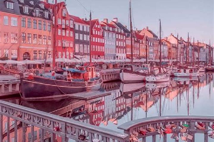 Hannah, 38 — Escort in Undlose, Denmark