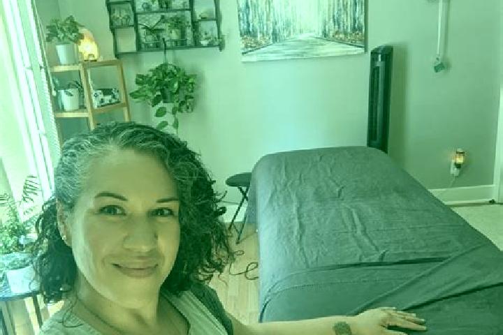 Hannah, 39, a black grey-eyed caribbean companion based in Stadtkern. Offering Couples, Girlfriend Experience, Massage. Available for incall and outcall, day...