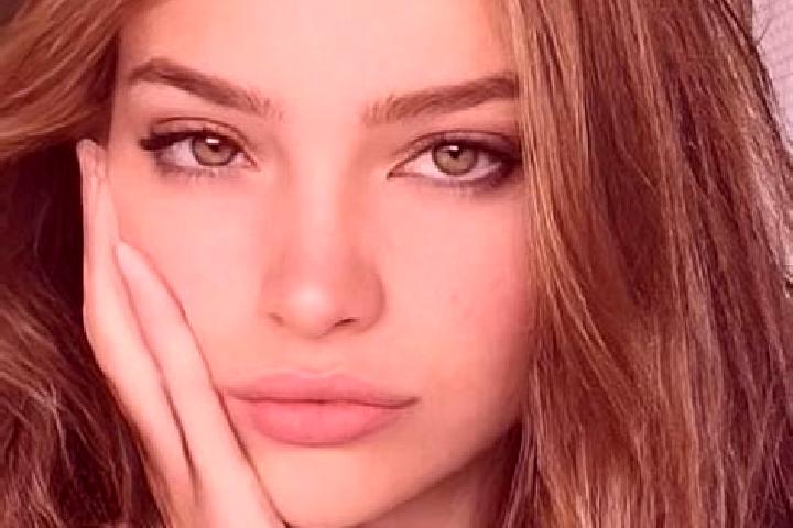 Hannah, 39, a dark blonde hazel-eyed mixed companion based in Dom Joaquim. Offering Travel Companion, CIM, Duos, Couples. Available for incall and outcall, d...