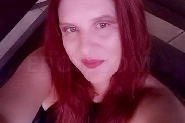 Hannah, 39, a red blue-eyed latina companion based in Tarawa. Offering GFE, BDSM, Erotic Massage, Travel Companion. Available for incall and outcall, overnig...