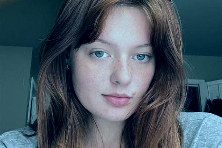Hannah, 39, a red grey-eyed caucasian companion based in Lianhuashan. Offering Girlfriend Experience, 69, A-Level, CIM. Available for incall and outcall, ove...