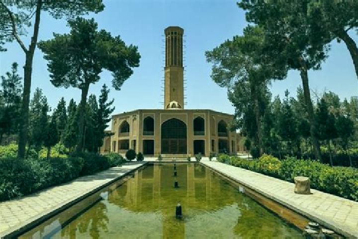 Hannah, 39 — Escort in Bastak, Iran