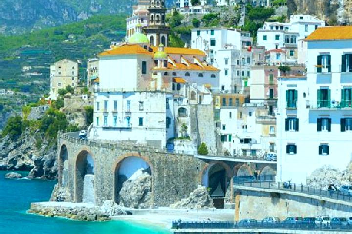 Hannah, 39 — Escort in Buti, Italy