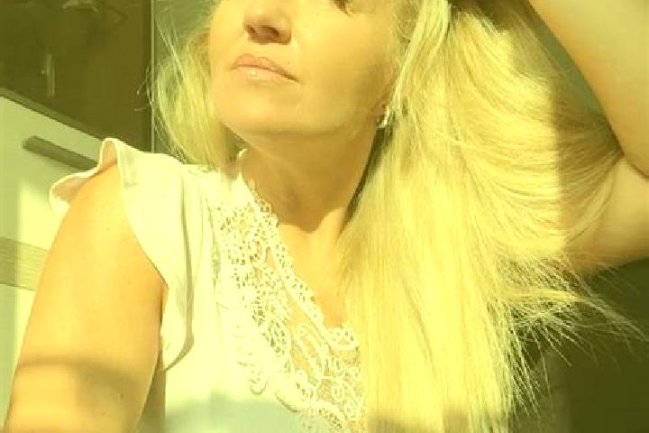 Hannah, 39 — Escort in Huncherange, Luxembourg