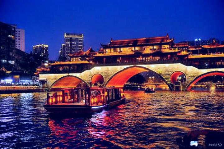 Hannah, 39 — Escort in Jinjiang, China
