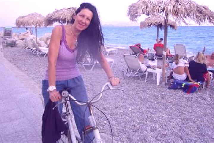 Hannah, 39 — Escort in Kiato, Greece