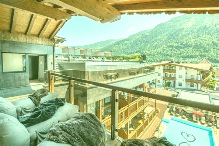 Hannah, 39 — Escort in Mellau, Austria