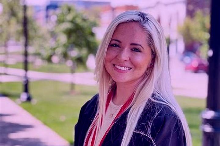 Hannah, 39 — Escort in Mount Sterling, United States