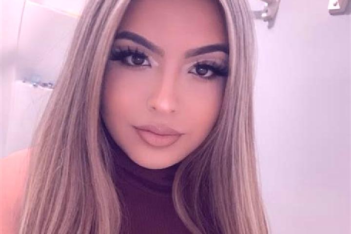 Harper, 20, a blonde amber-eyed latina companion based in Compertrix. Offering GFE, Fetish, Couples, Overnight. Available for incall and outcall, day and eve...