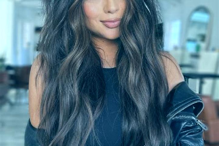 Harper, 20, a brunette dark-eyed asian companion based in Simanu Sur. Offering Striptease, Prostate Massage, Domination, Duos. Available for incall and outca...