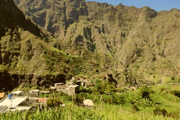 Harper, 20 — Escort in Cha de Pedras, Cape Verde