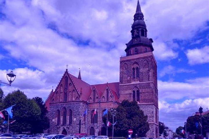 Harper, 20 — Escort in Lubasz, Poland