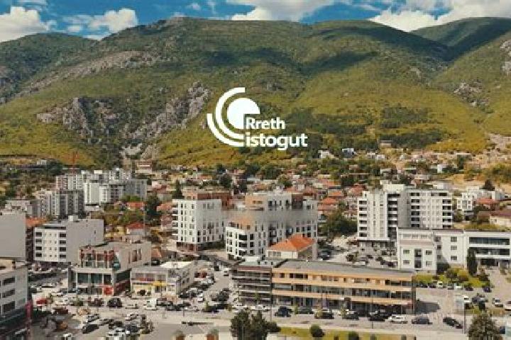 Harper, 20 — Escort in Rreth Tapi, Albania