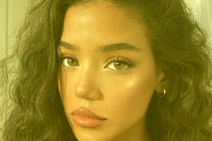 Harper, 21, a black brown-eyed middle eastern companion based in Yulinshi. Offering Party Girl, GFE, 69. Available for incall and outcall, overnight bookings...