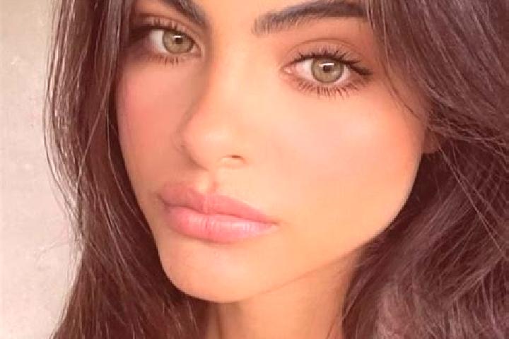 Harper, 21, a black hazel-eyed caucasian companion based in Langeais. Offering Couples, BDSM, 69. Available for incall and outcall, overnight bookings availa...