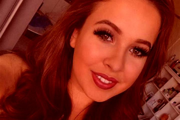Harper, 21, a chestnut amber-eyed mediterranean companion based in Boissy-sous-Saint-Yon. Offering Domination, Party Girl, Tantra. Available for incall and o...