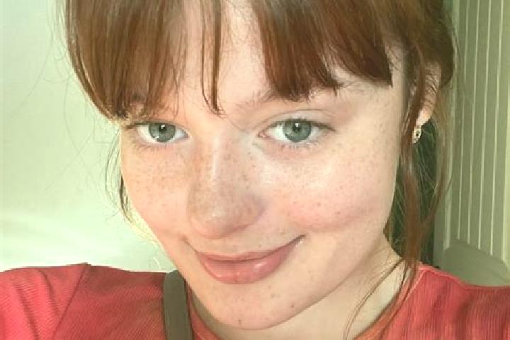 Harper, 21, a red brown-eyed latina companion based in Krzyszkowice. Offering Travel Companion, Couples, OWO, Striptease. Available for incall and outcall, d...