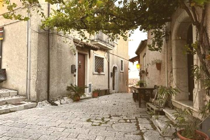 Harper, 21 — Escort in Castelvetere sul Calore, Italy