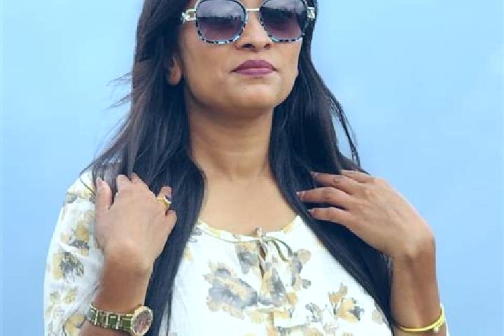 Harper, 21 — Escort in Umaria, India