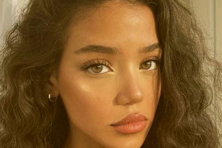 Harper, 22, a black brown-eyed mediterranean companion based in Banjar Manikliyu. Offering 69, CIM, Striptease, Overnight. Available for incall and outcall, ...
