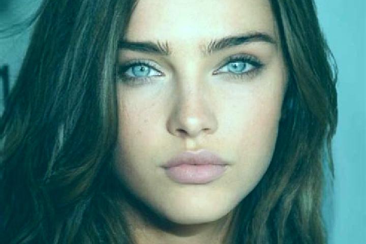 Harper, 22, a brunette dark-eyed caribbean companion based in Leisach. Offering Striptease, Duos, Party Girl. Available for incall and outcall, day and eveni...