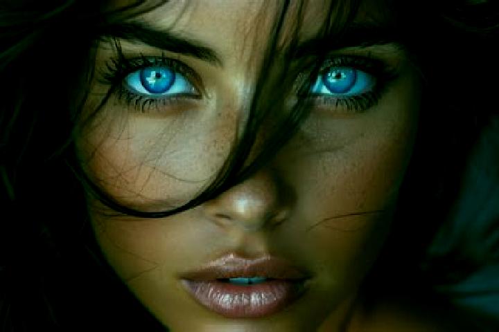 Harper, 22, a red blue-eyed middle eastern companion based in Adun Chulu. Offering Erotic Massage, Party Girl, Striptease, Fetish. Available for incall and o...