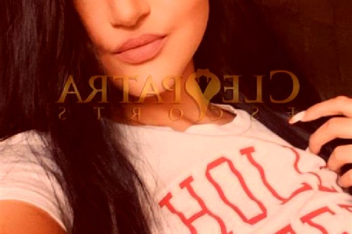 Harper, 22, a red dark-eyed indian companion based in Nordstranda. Offering Striptease, Tantra, Dinner Date. Available for incall and outcall, day and evenin...