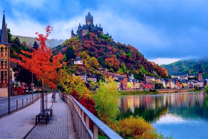 Harper, 22 — Escort in Cochem, Germany