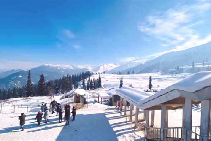 Harper, 22 — Escort in Gulmarg, India