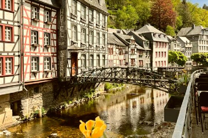 Harper, 22 — Escort in Mochau, Germany