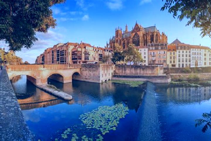 Harper, 22 — Escort in Pont-de-Metz, France