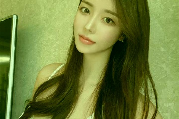Harper, 22 — Escort in Shuiqian, China