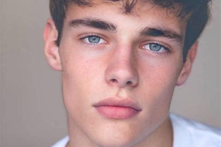 Harper, 23, a black brown-eyed caucasian companion based in Nicholson. Offering Prostate Massage, Striptease, CIM. Available for incall and outcall, overnigh...