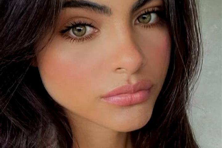 Harper, 23, a black green-eyed caucasian companion based in Tubigan. Offering Deep French Kissing, 69, CIM, Fetish. Available for incall and outcall, overnig...