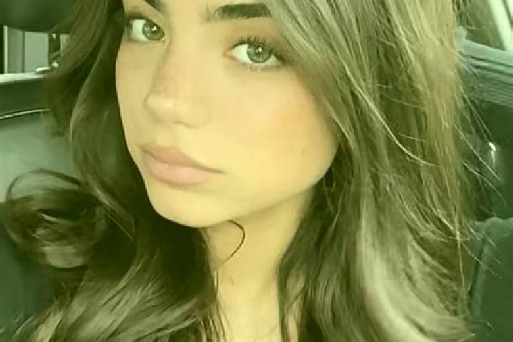 Harper, 23, a brunette green-eyed latina companion based in Yenumalapalle. Offering Striptease, Couples, A-Level, Prostate Massage. Available for incall and ...