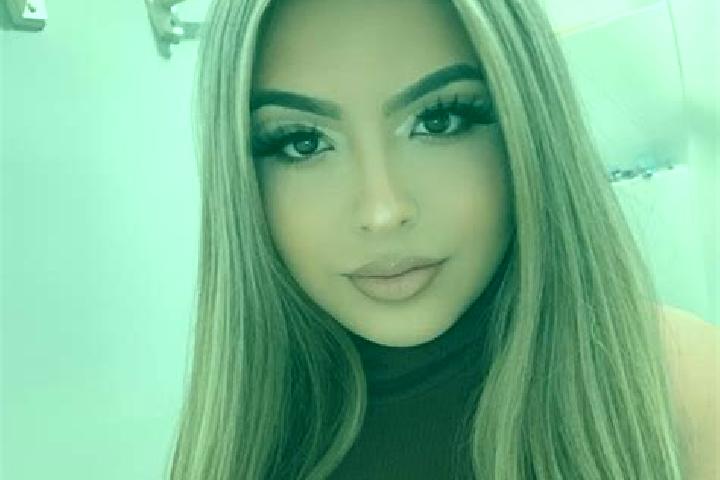 Harper, 23, a red blue-eyed mixed companion based in Alphen. Offering Deep French Kissing, Prostate Massage, Couples. Available for incall and outcall, overn...