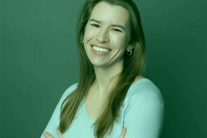 Harper, 23 — Escort in Alexandria, Canada