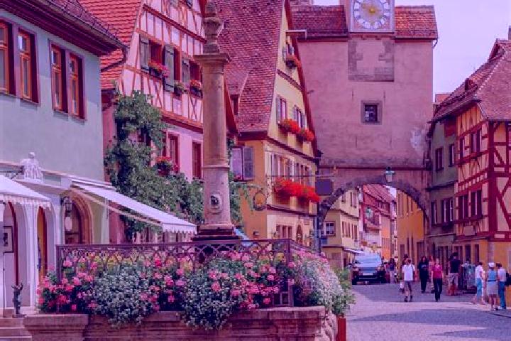 Harper, 23 — Escort in Barenbach, Germany