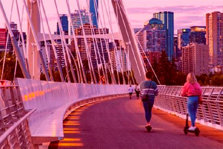 Harper, 23 — Escort in Edmonton, Canada