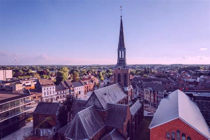 Harper, 23 — Escort in Herk-de-Stad, Belgium