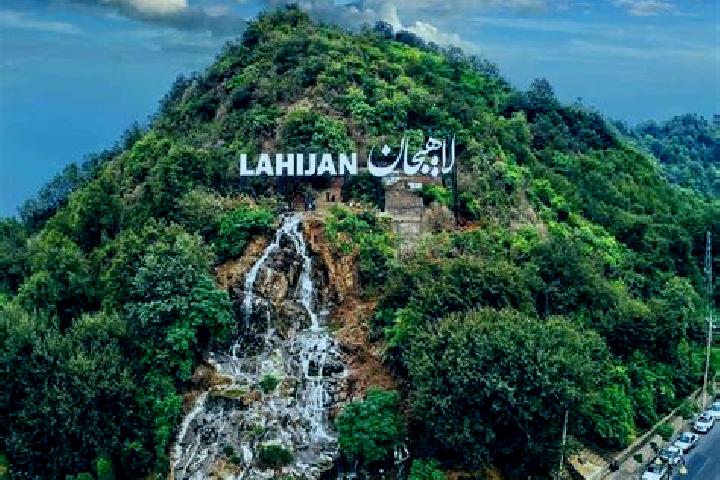 Harper, 23 — Escort in Lahijan, Iran