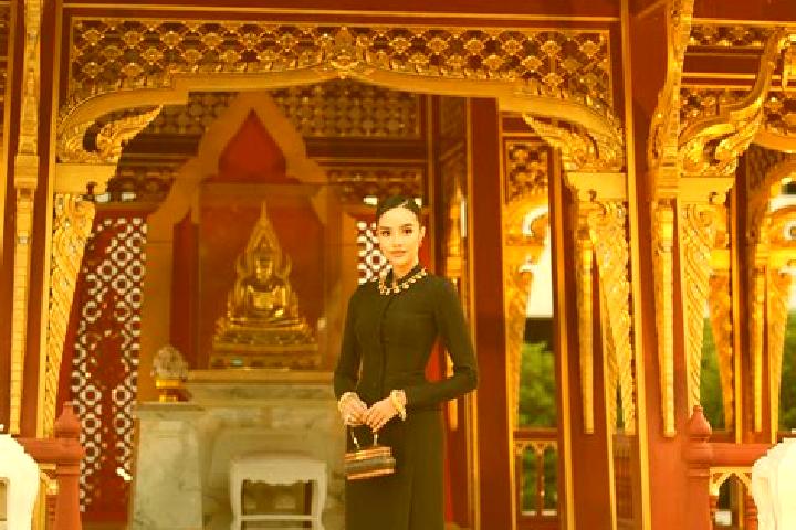 Harper, 23 — Escort in Muang Hongsa, Laos