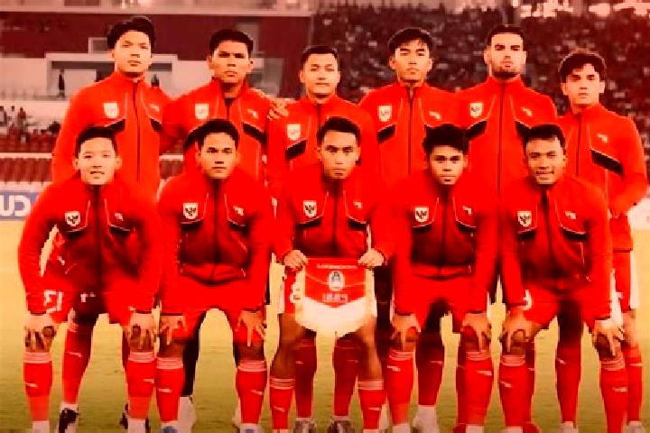 Harper, 23 — Escort in Weepangali, Indonesia