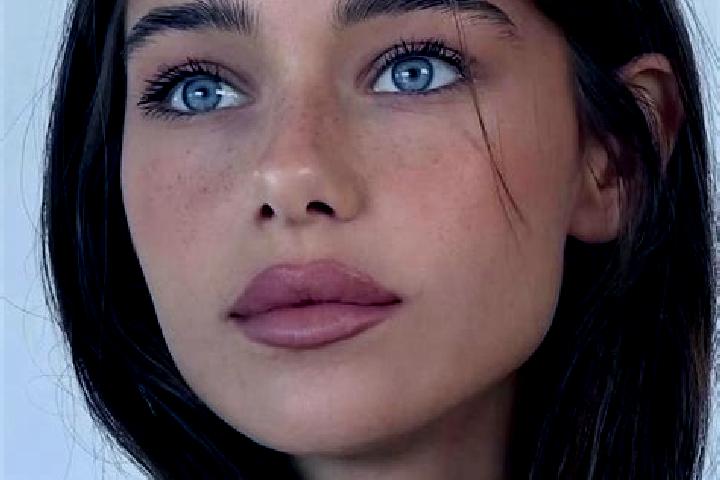 Harper, 24, a auburn brown-eyed caribbean companion based in Lim. Offering Travel Companion, OWO. Available for incall and outcall, overnight bookings availa...