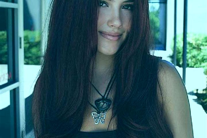 Harper, 24, a auburn dark-eyed middle eastern companion based in Nauders. Offering BDSM, Party Girl, Fetish, Deep French Kissing. Available for incall and ou...