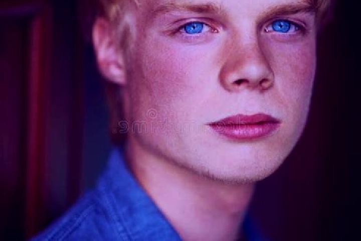 Harper, 24, a blonde blue-eyed middle eastern companion based in Nandian. Offering Duos, Striptease, Girlfriend Experience, A-Level, GFE. Available for incal...